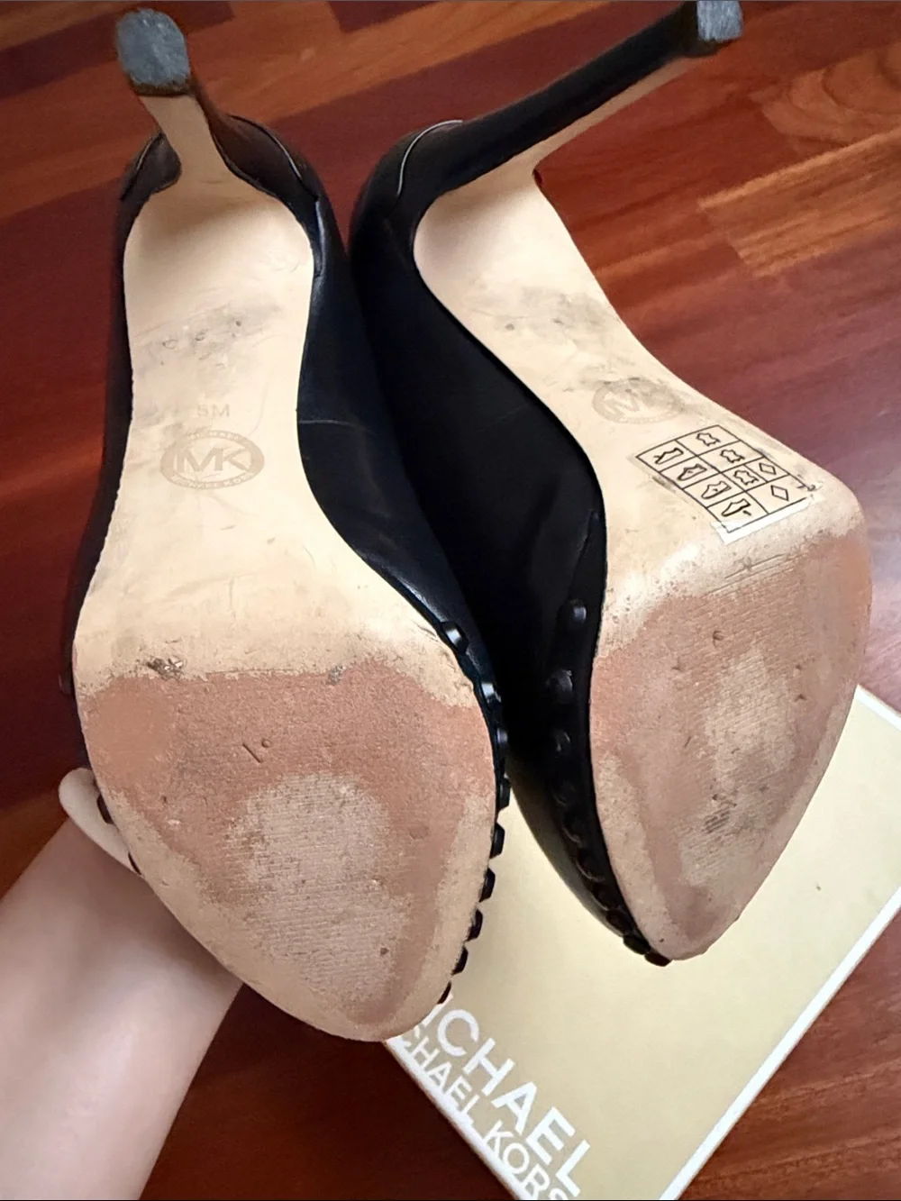 Michael Kors Black Leather Pointed-Toe Pumps
